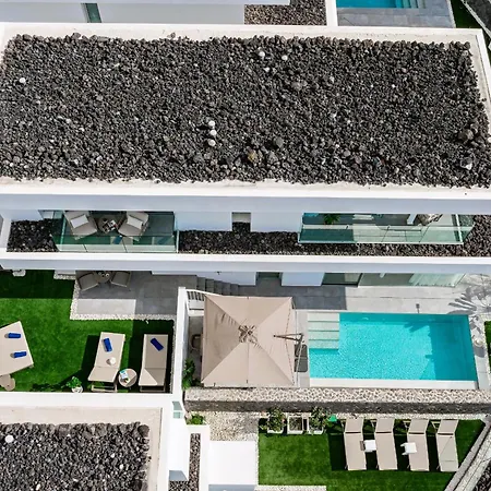 Larisa - Private Heated Pool, Chill Out And Bbq Villa *