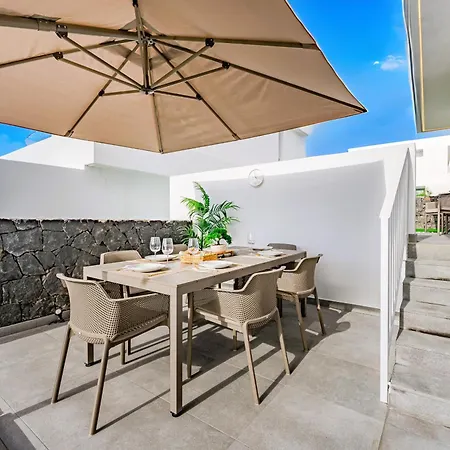 Larisa - Private Heated Pool, Chill Out And Bbq Villa *